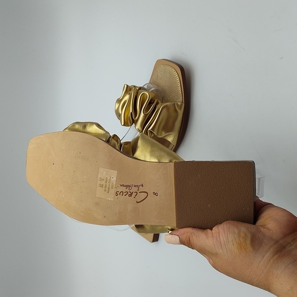 New Sam Edelman Circus Squared Toe Sandal in Gold - Picture 8 of 9